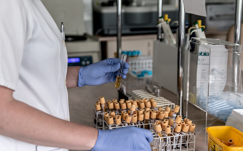 Monitoring warunków środowiskowych w laboratorium